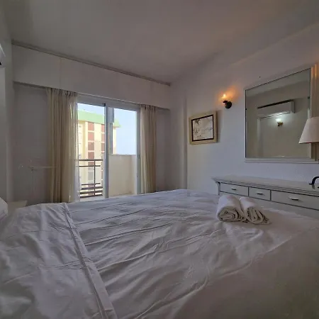 Aa Guest - Sandbeach Front Sea Views Eco Apartamento *
