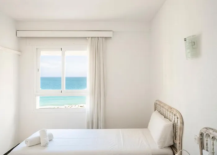 Aa Guest - Sandbeach Front Sea Views Eco アパート