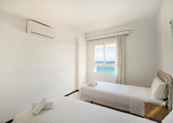 Apartment Aa Guest - Sandbeach Front Sea Views Eco